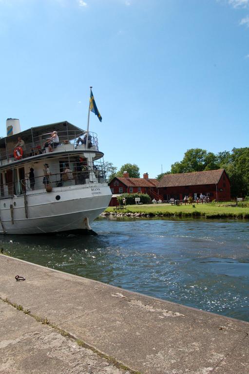 Mallboden Café&Vandrarhem Motala Exterior foto